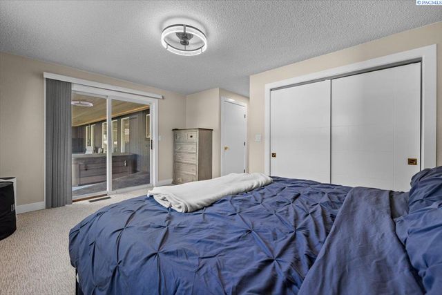 509 S Kellogg St, Kennewick, WA 99336