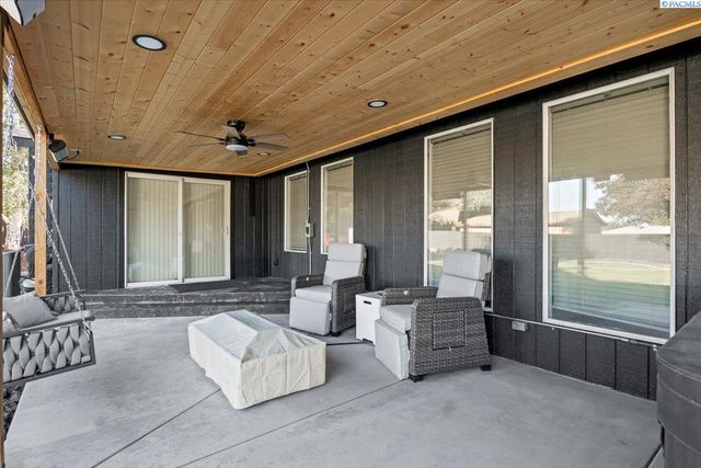 509 S Kellogg St, Kennewick, WA 99336