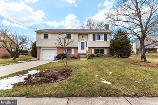 303 FAIRVIEW STREET, Pottstown, PA 19464