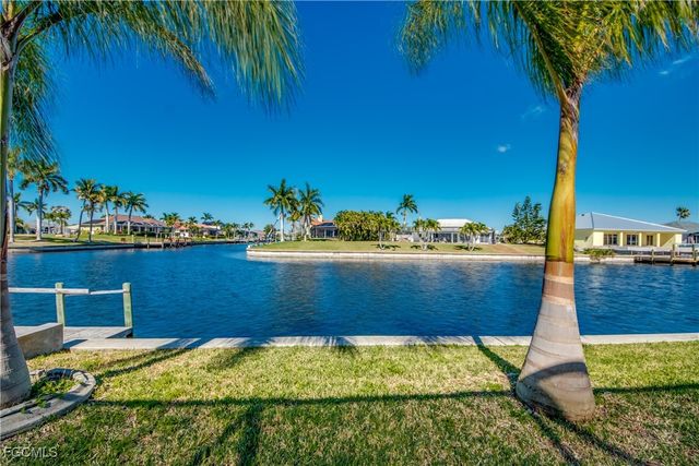 2619 SW 35th LN, Cape Coral, FL 33914