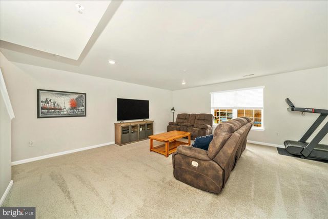 2086 POMONA WAY, Frederick, MD 21702