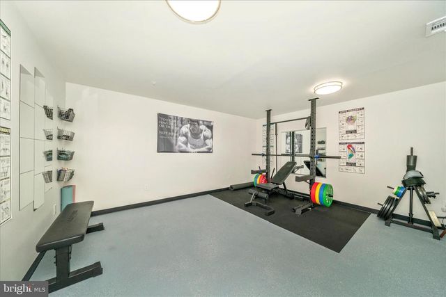 2086 POMONA WAY, Frederick, MD 21702