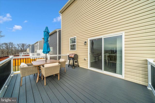 2086 POMONA WAY, Frederick, MD 21702