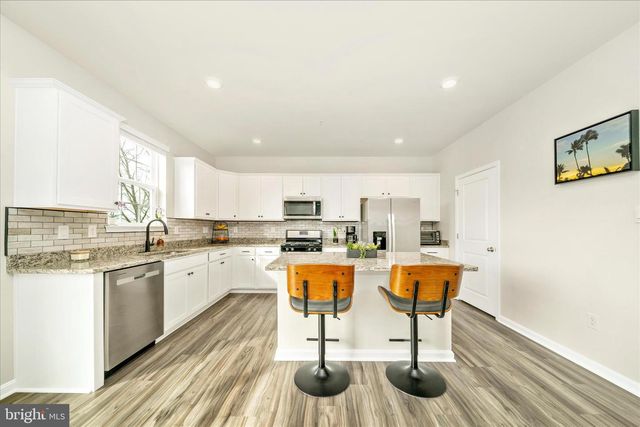 2086 POMONA WAY, Frederick, MD 21702