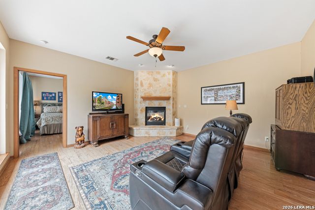 71 Horseshoe Trl, New Braunfels, TX 78132