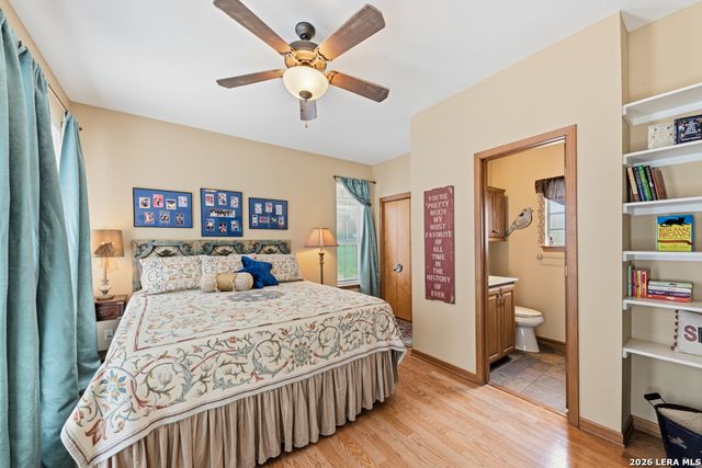 71 Horseshoe Trl, New Braunfels, TX 78132