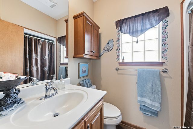 71 Horseshoe Trl, New Braunfels, TX 78132