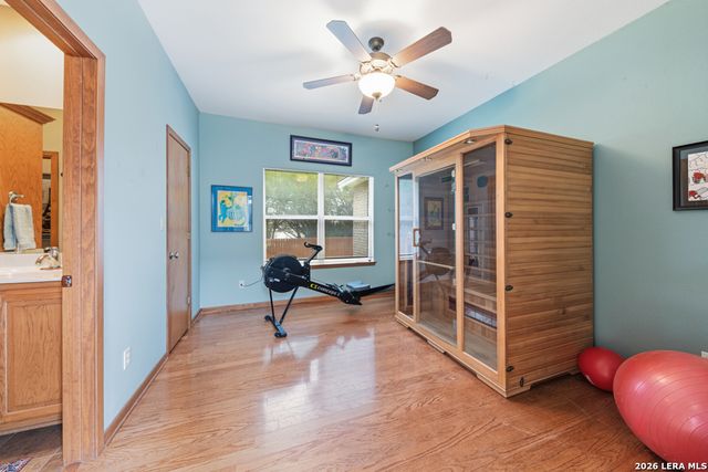 71 Horseshoe Trl, New Braunfels, TX 78132