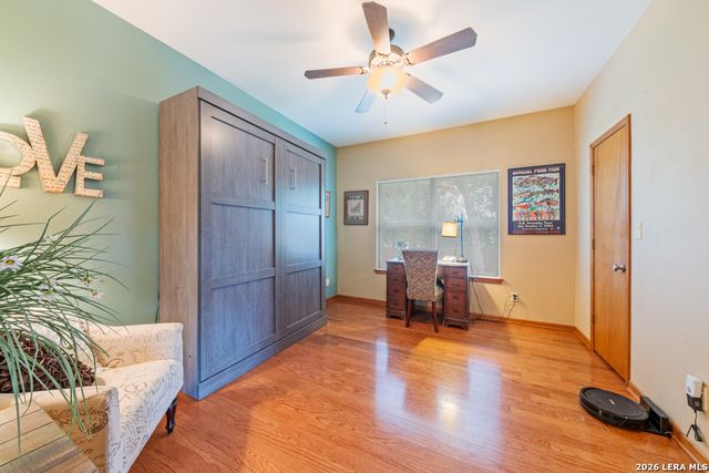 71 Horseshoe Trl, New Braunfels, TX 78132