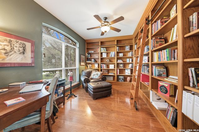 71 Horseshoe Trl, New Braunfels, TX 78132