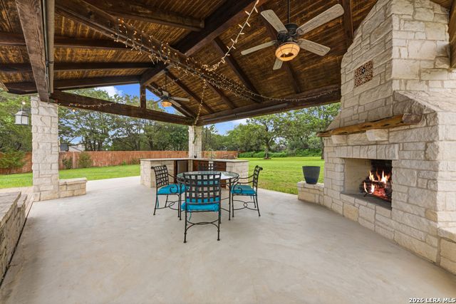 71 Horseshoe Trl, New Braunfels, TX 78132
