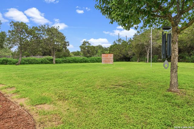 71 Horseshoe Trl, New Braunfels, TX 78132