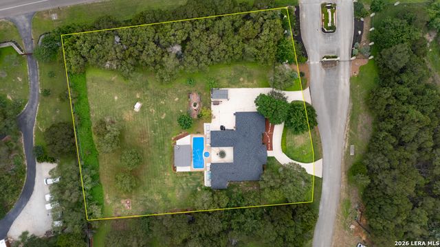 71 Horseshoe Trl, New Braunfels, TX 78132