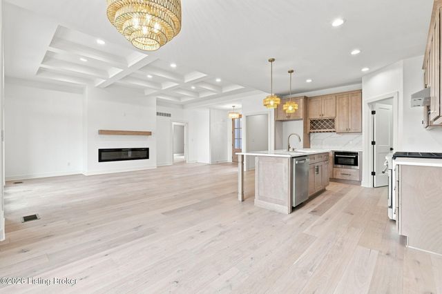 1507 Lincoln Hill Way, Louisville, KY 40245