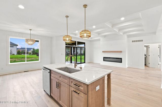 1507 Lincoln Hill Way, Louisville, KY 40245