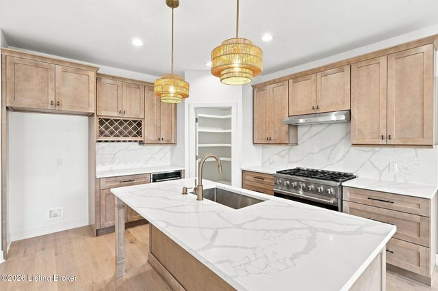 1507 Lincoln Hill Way, Louisville, KY 40245