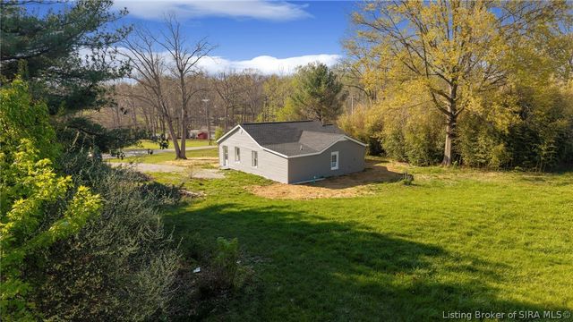 7658 Pekin Road, Greenville, IN 47124