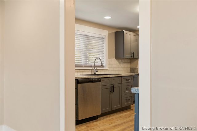 7658 Pekin Road, Greenville, IN 47124
