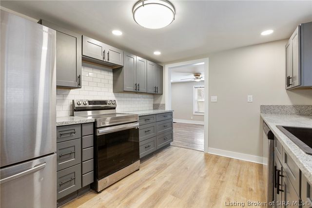 7658 Pekin Road, Greenville, IN 47124