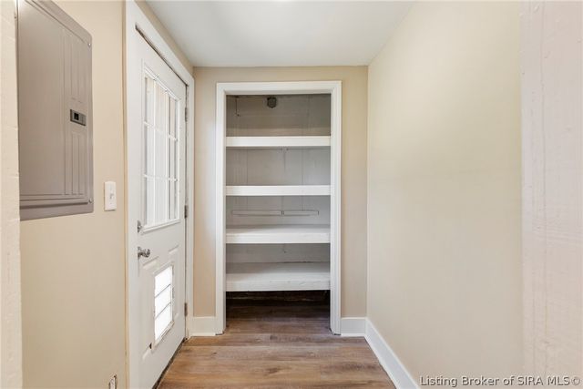 7658 Pekin Road, Greenville, IN 47124