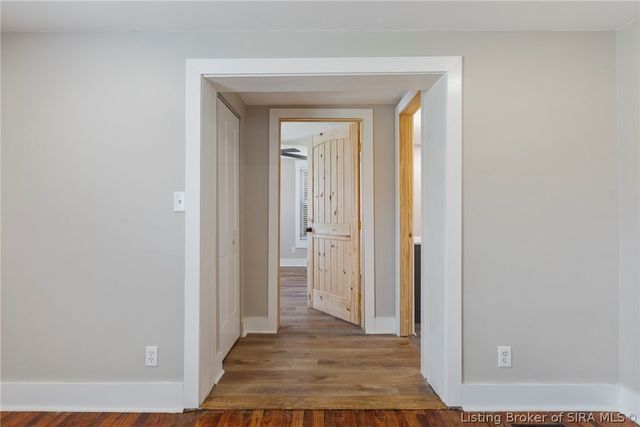7658 Pekin Road, Greenville, IN 47124