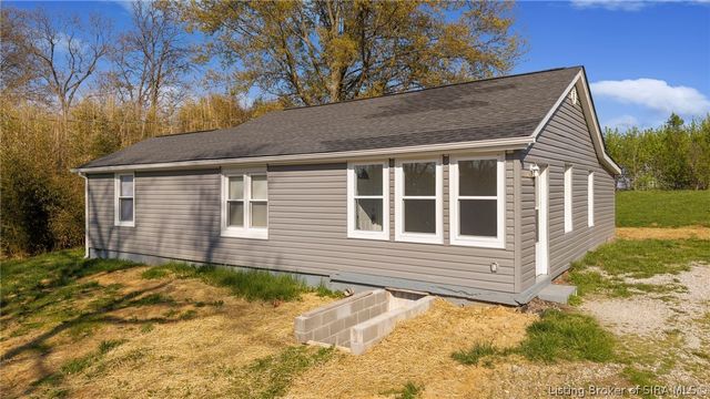 7658 Pekin Road, Greenville, IN 47124