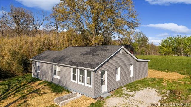 7658 Pekin Road, Greenville, IN 47124