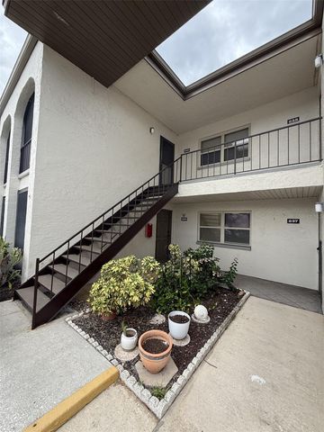 7701 STARKEY ROAD 239, Seminole, FL 33777
