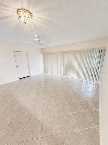 7701 STARKEY ROAD 239, Seminole, FL 33777
