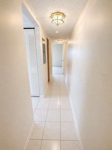 7701 STARKEY ROAD 239, Seminole, FL 33777