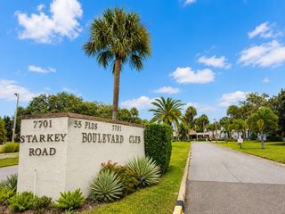 7701 STARKEY ROAD 239, Seminole, FL 33777