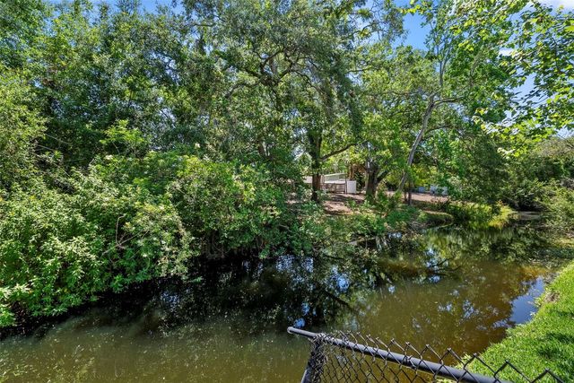 1413 EMBASSY DRIVE, Clearwater, FL 33764