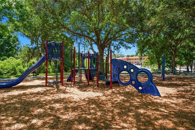 1413 EMBASSY DRIVE, Clearwater, FL 33764