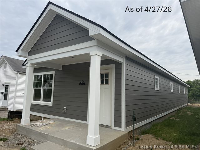 424 W 7th St, New Albany, IN 47150