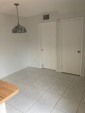 775 SW 120th Way 775, Davie, FL 33325