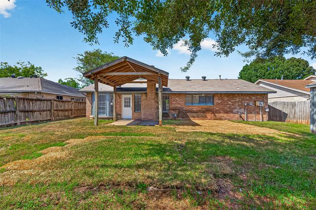 18735 Glen Briar Lane, Houston, TX 77084