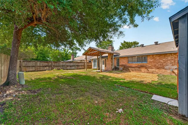 18735 Glen Briar Lane, Houston, TX 77084