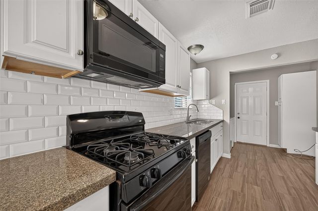 18735 Glen Briar Lane, Houston, TX 77084