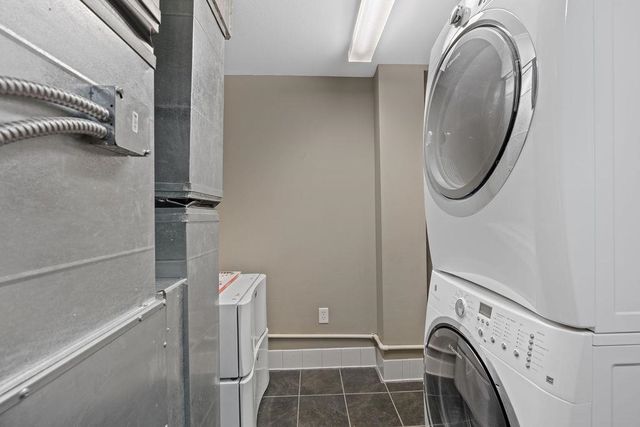 315 W Riverside Ave #505, Spokane, WA 99201