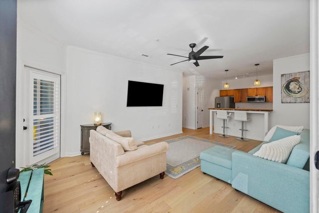 200 Bucksley Lane 105, Charleston, SC 29492