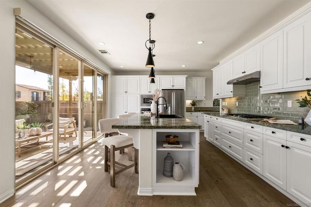 15825 Babcock St, San Diego, CA 92127