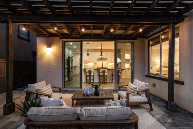 15825 Babcock St, San Diego, CA 92127