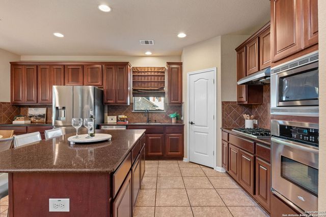 611 Oxalis, San Antonio, TX 78260