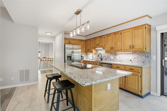 9 Tradewinds Way, Salem, SC 29676