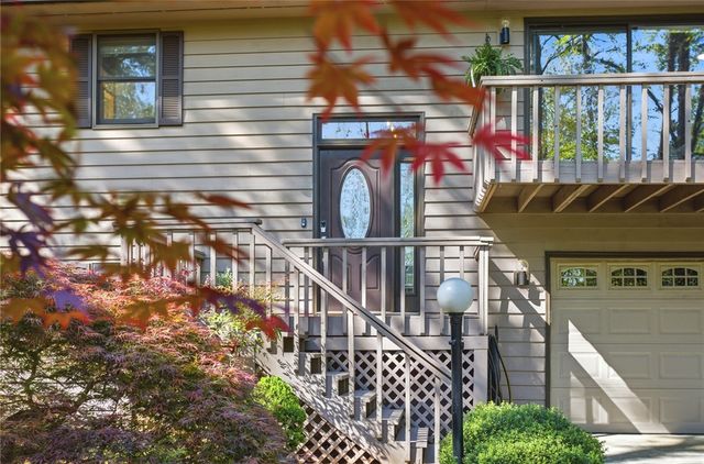 9 Tradewinds Way, Salem, SC 29676