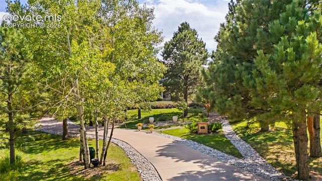 345 Lions Head Drive, Monument, CO 80132