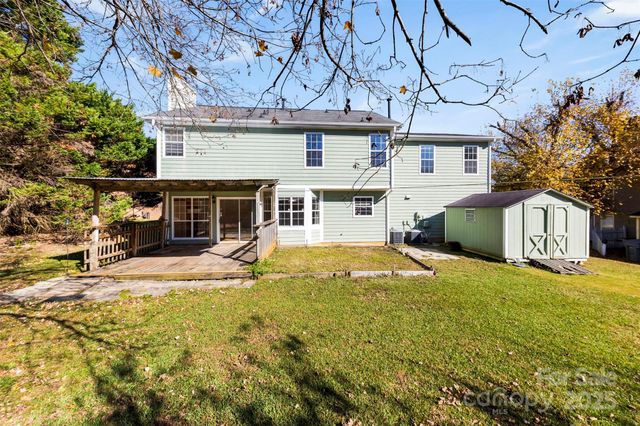 9800 Ashley Farm Drive, Matthews, NC 28105