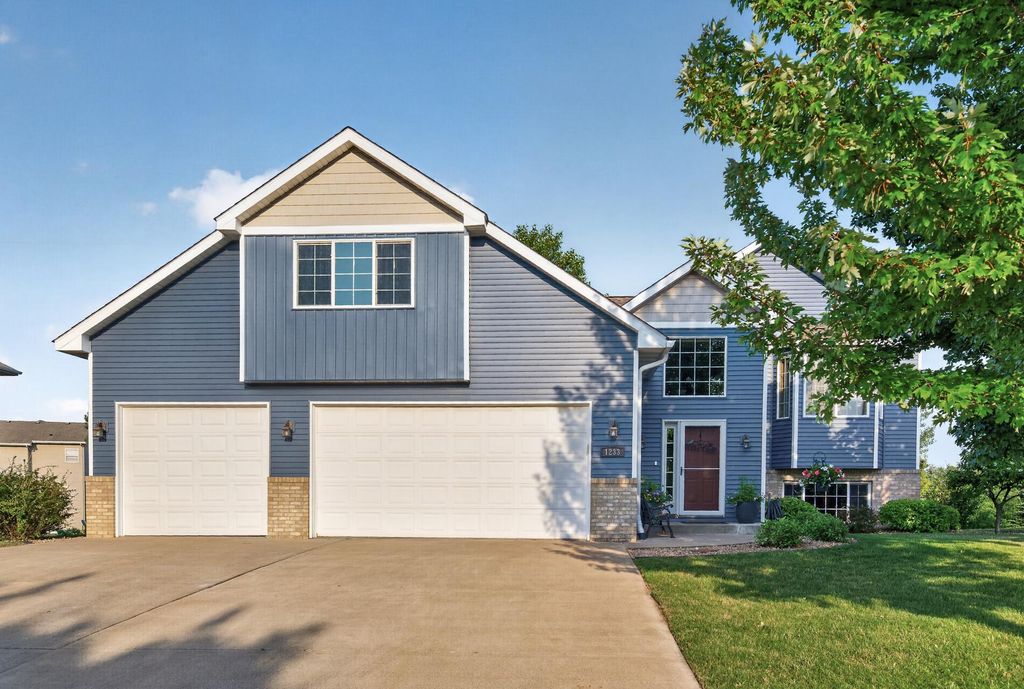 1233 Irvine Drive, Hanover, MN 55341 — exterior
