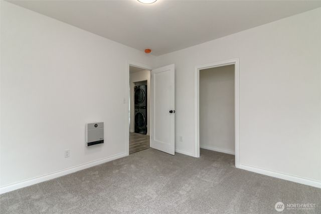 9613 S 240th Street, Kent, WA 98031