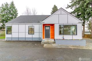 9613 S 240th Street, Kent, WA 98031